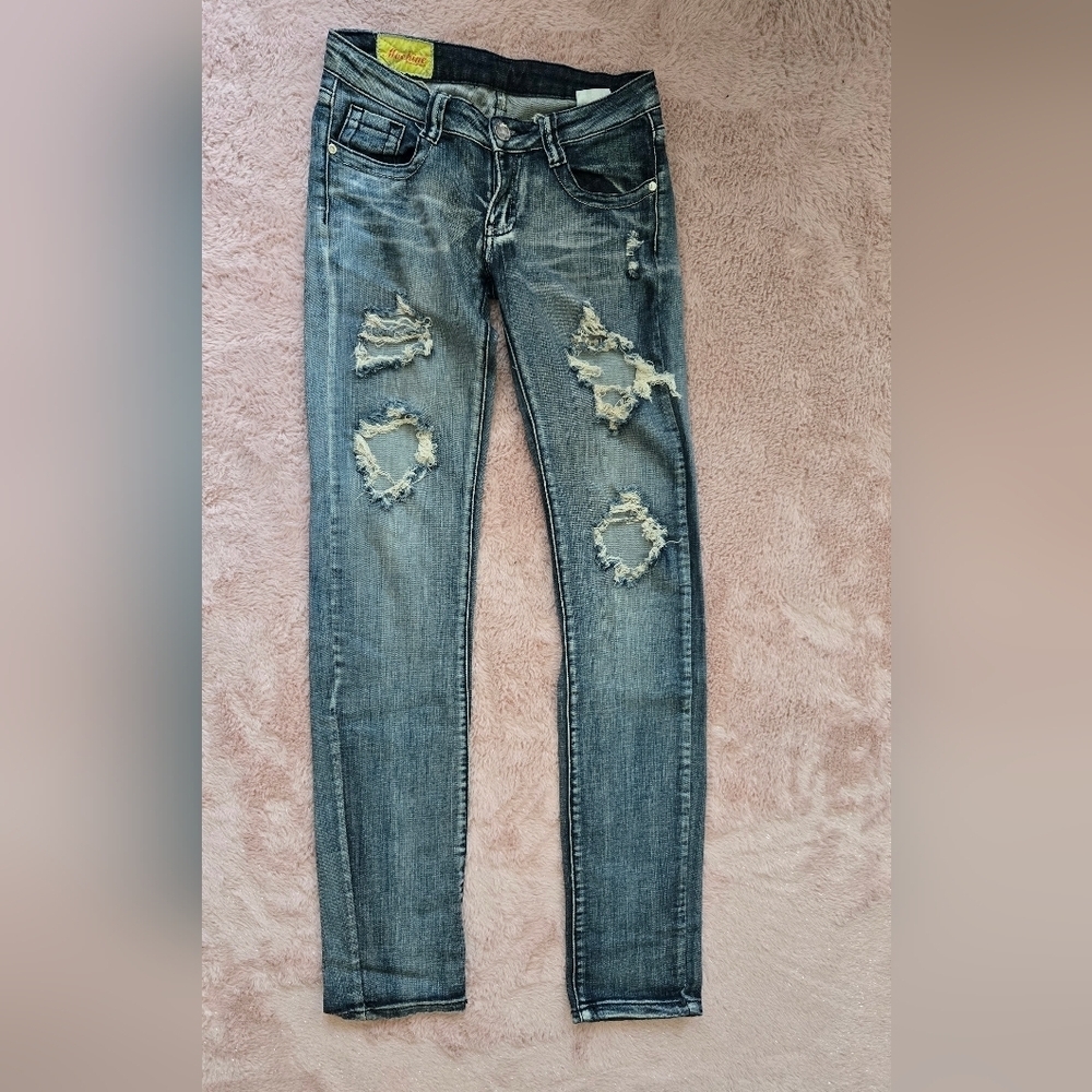 Machine Skinny Jeans with Embroidered Pocket Size 3 - Picture 3 of 6